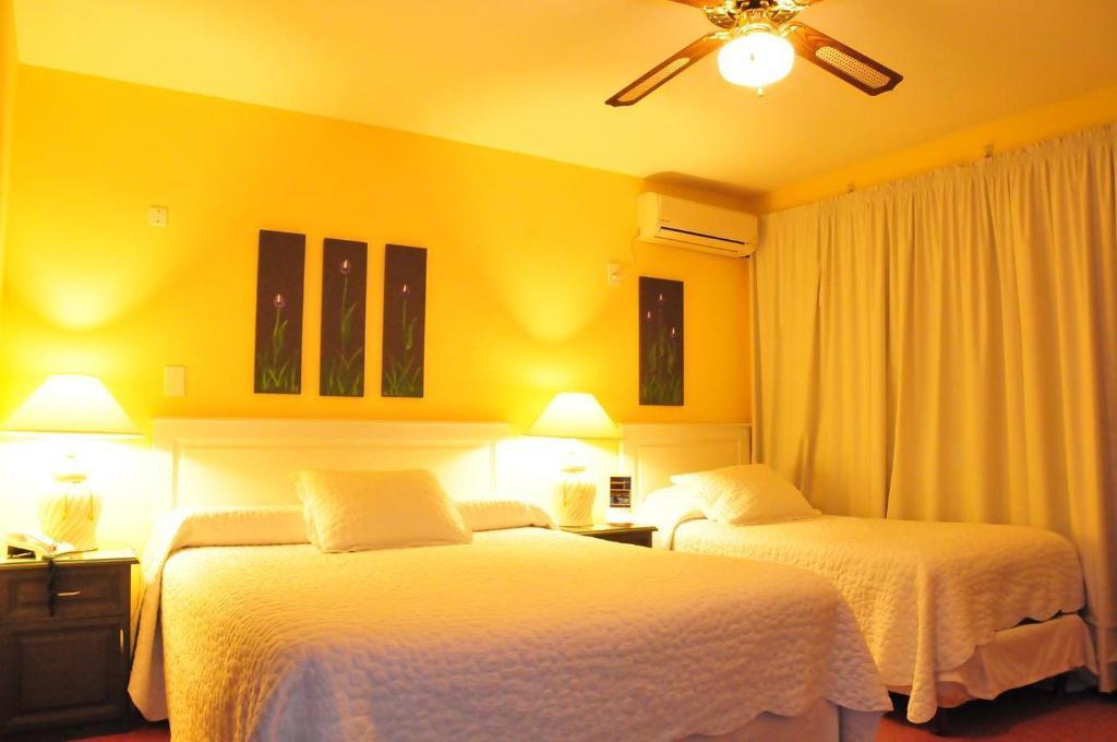 Hotel Urbano Carmelo Szoba fotó